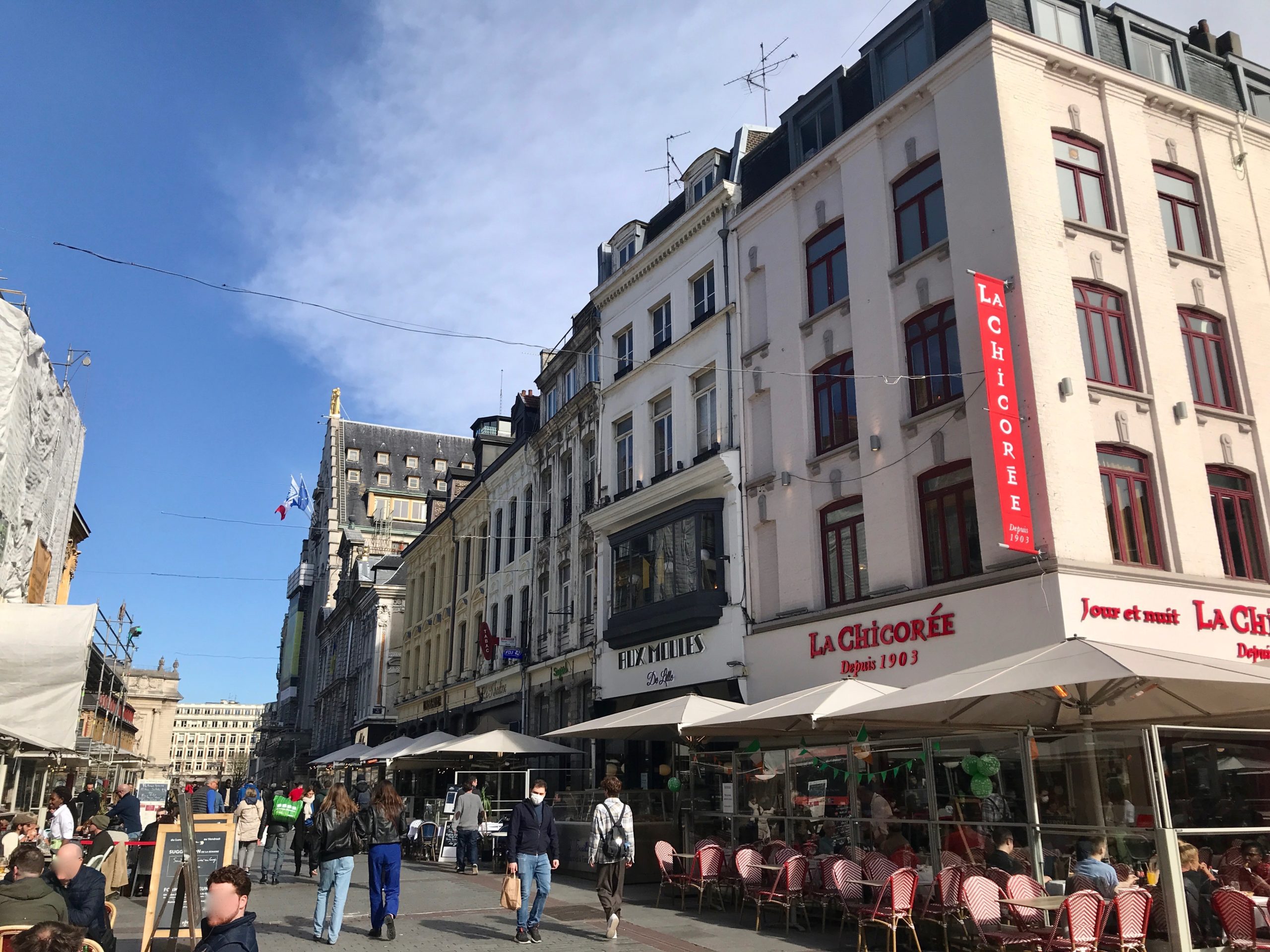 You are currently viewing Immeuble Commercial à Louer rue Piétonnes