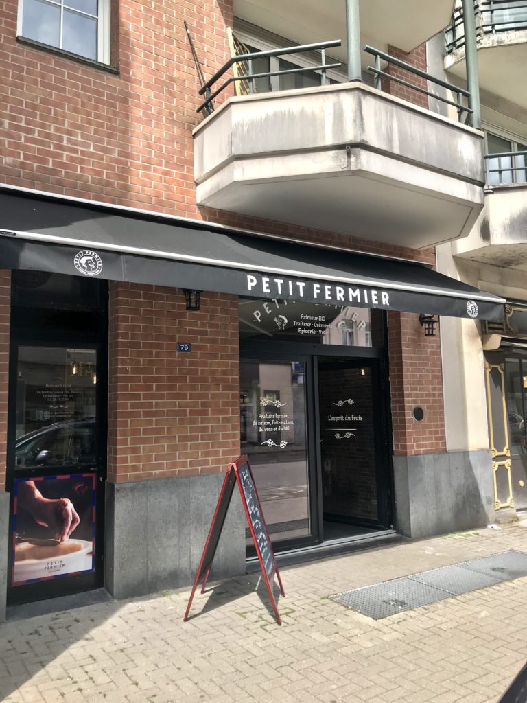 Read more about the article Petit fermier, le nouveau primeur bio de la rue Saint-Sébastien