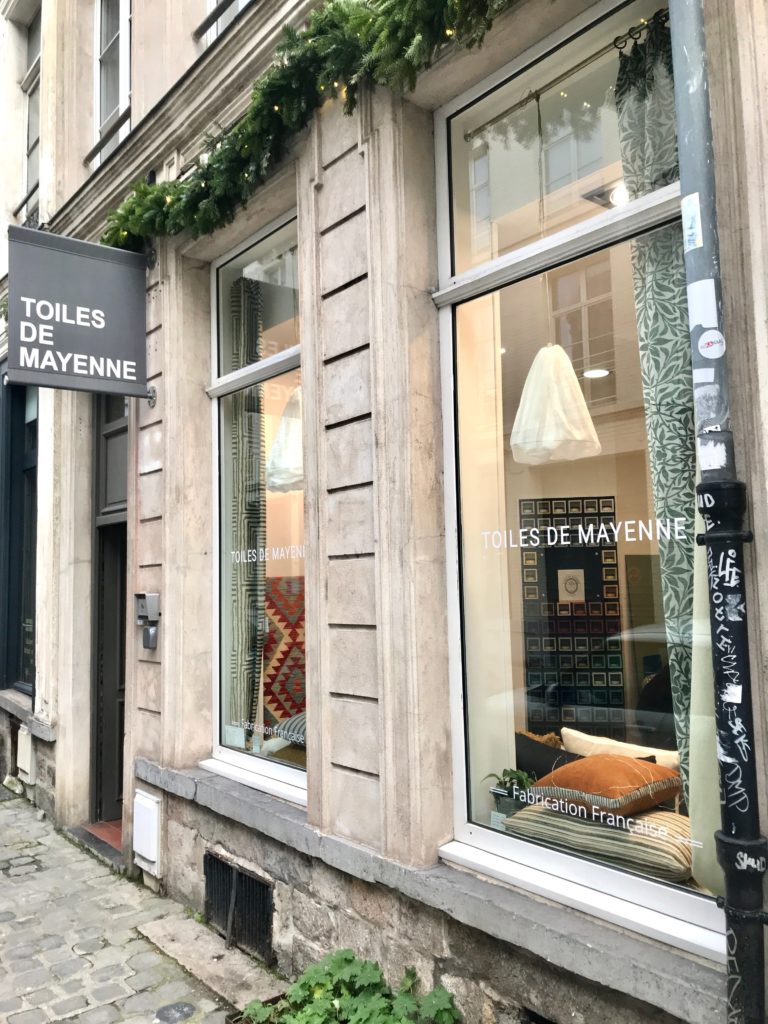 Read more about the article Du Printemps au Vieux-Lille, Toiles de Mayenne inaugure sa nouvelle boutique